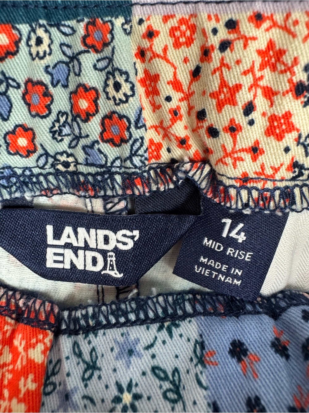 Lands’ End Patchwork Colorful Mid Rise Pull On Chino Ankle Pants Size 14W G - Picture 12 of 12